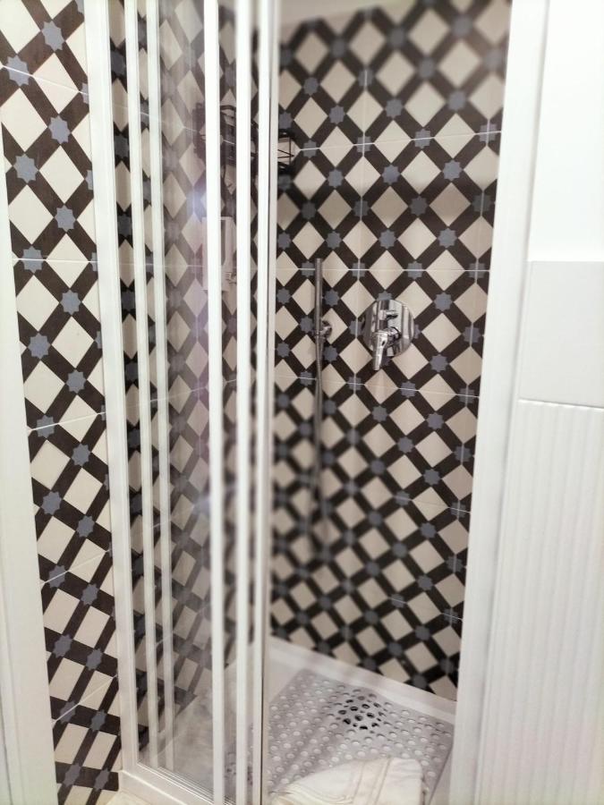 Tiberivs Home Рим Екстериор снимка